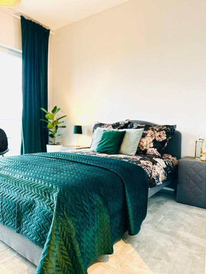 Апартаменти Uroczy Apartament Blisko Centrum Warszawy Варшава Екстер'єр фото