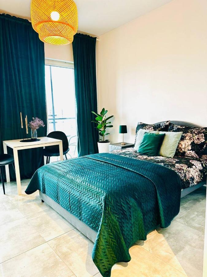 Апартаменти Uroczy Apartament Blisko Centrum Warszawy Варшава Екстер'єр фото