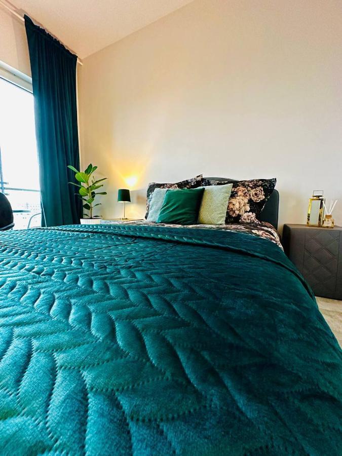 Апартаменти Uroczy Apartament Blisko Centrum Warszawy Варшава Екстер'єр фото